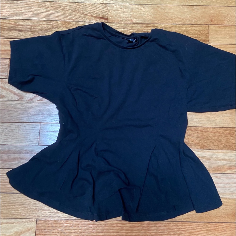 black flare top